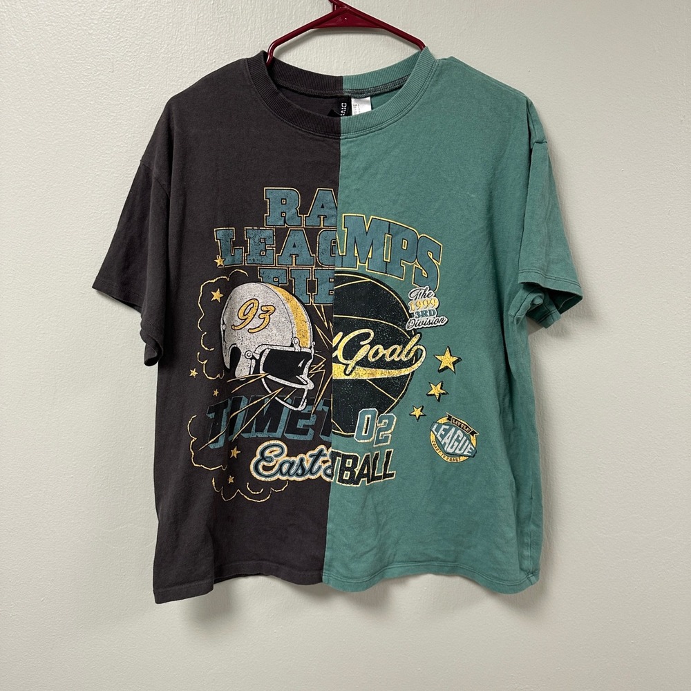 HM Divided Mens Split Tone Graphic T-Shirt Charcoal Teal Green Sports Large